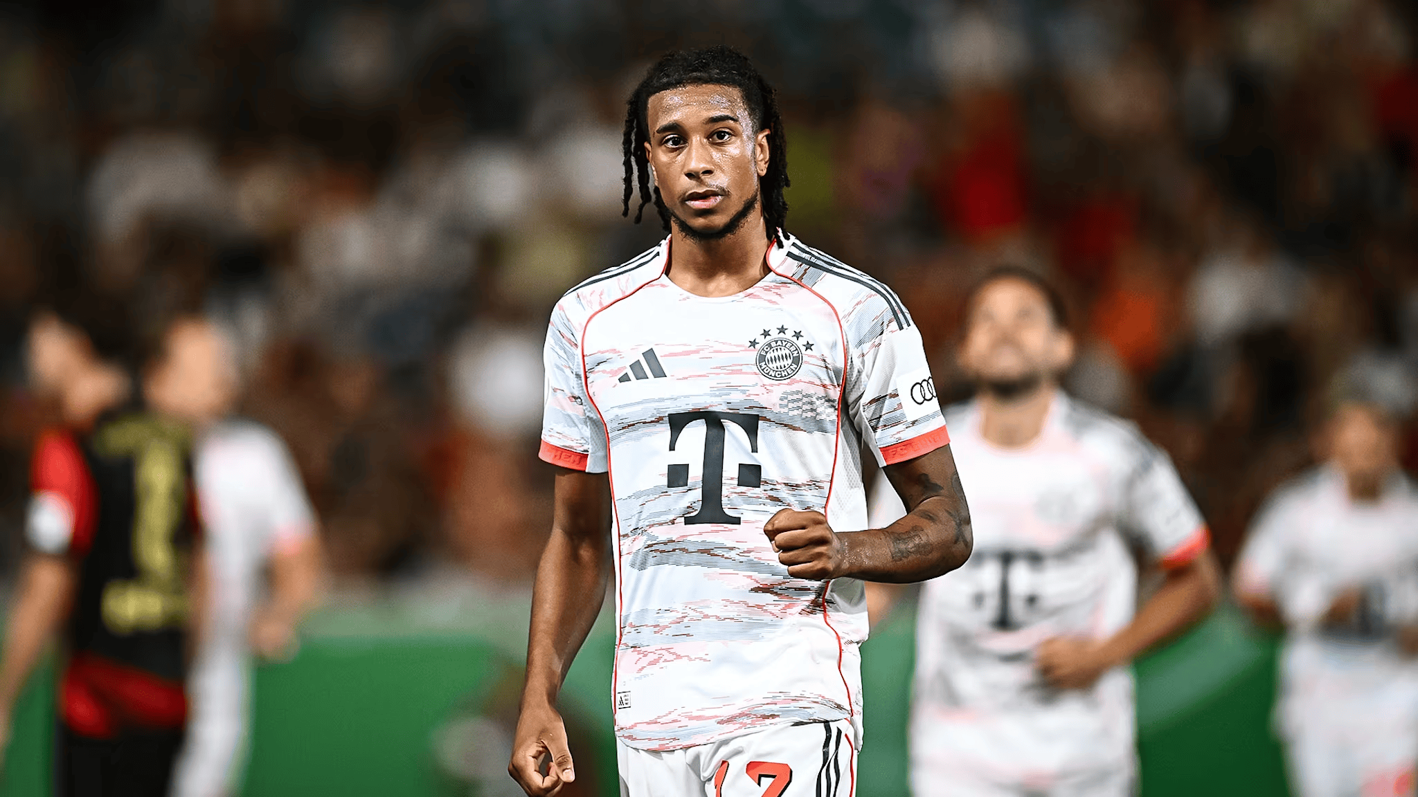 的前四场正, span