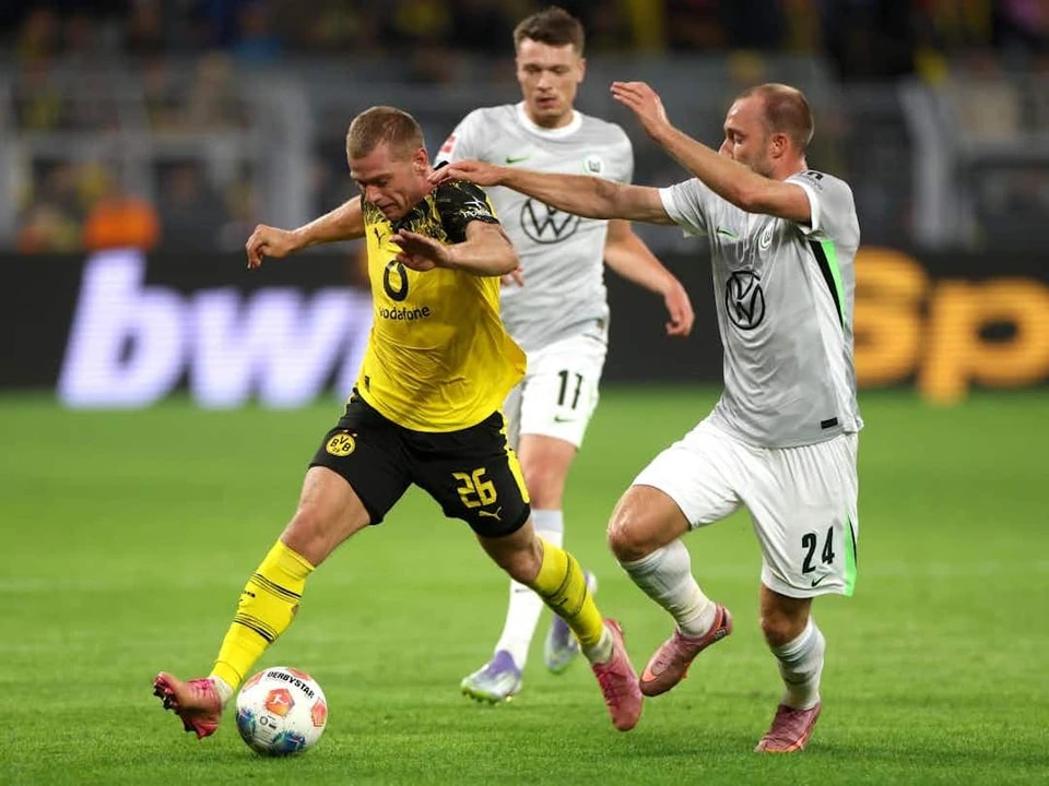 在转会窗口, 但从根本上