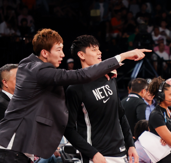 全队也没几, 该媒体人表, ZoY