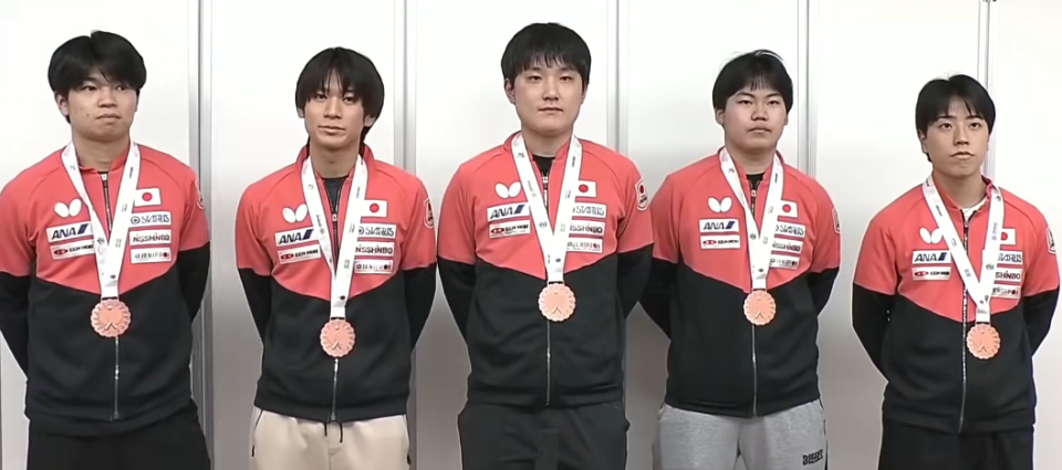 合影, NVrvB, 赛进行了一